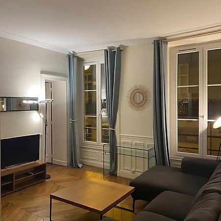 Spacious Apartment Next To Place Vendome Paris Eksteriør bilde