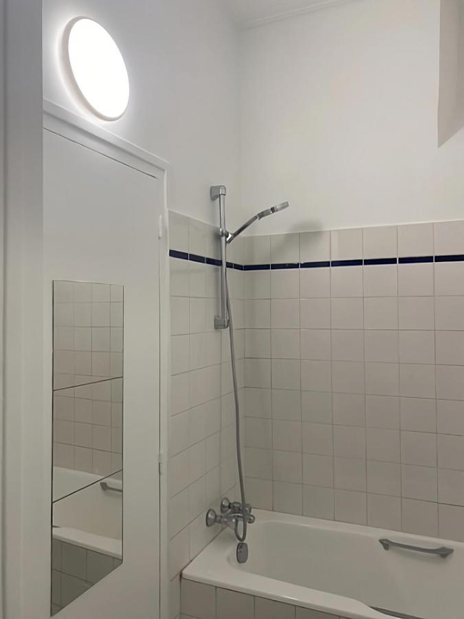 Spacious Apartment Next To Place Vendome Paris Eksteriør bilde